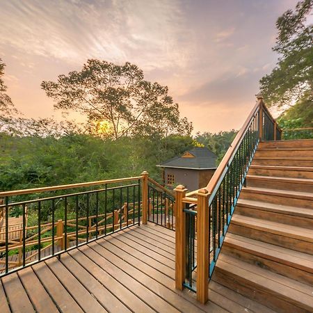 Chimpundu Lodge Fort Portal 外观 照片