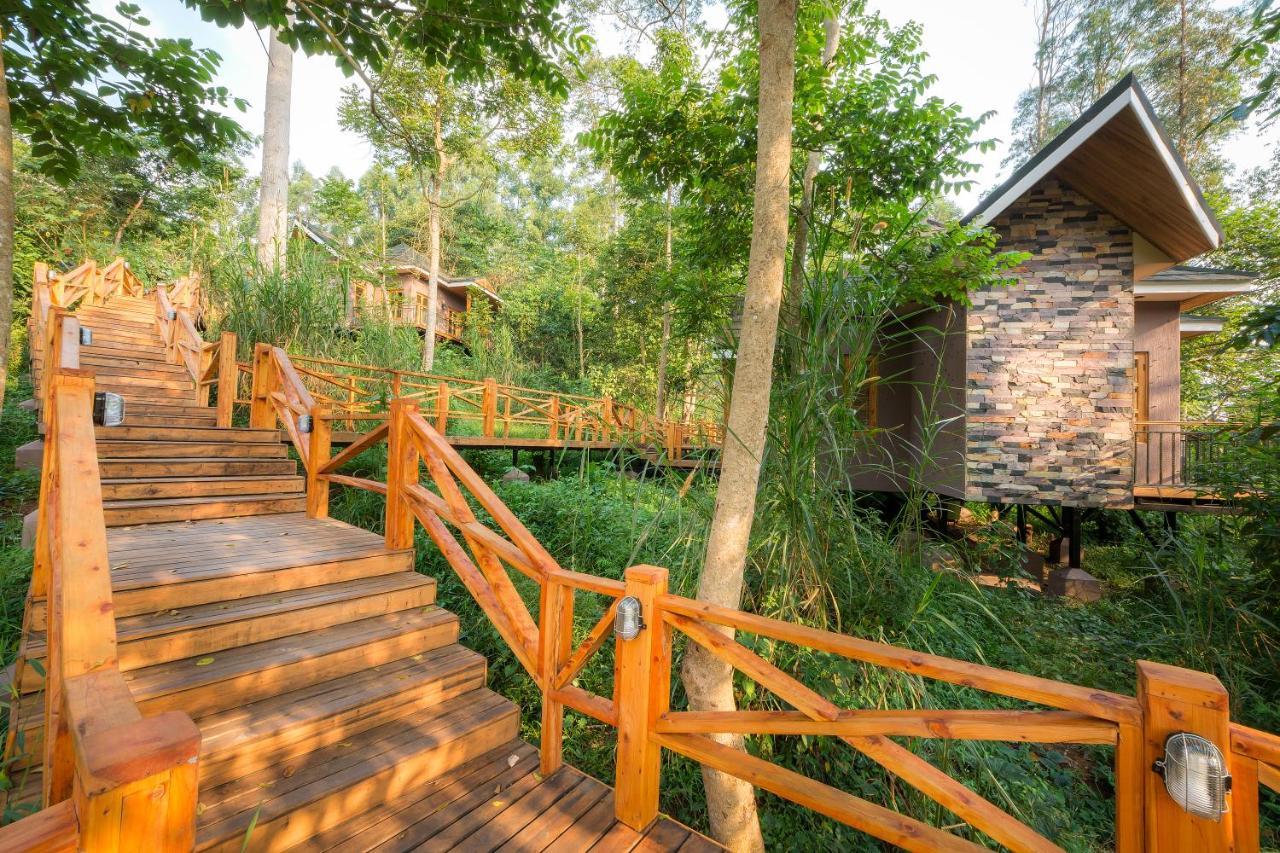 Chimpundu Lodge Fort Portal 外观 照片